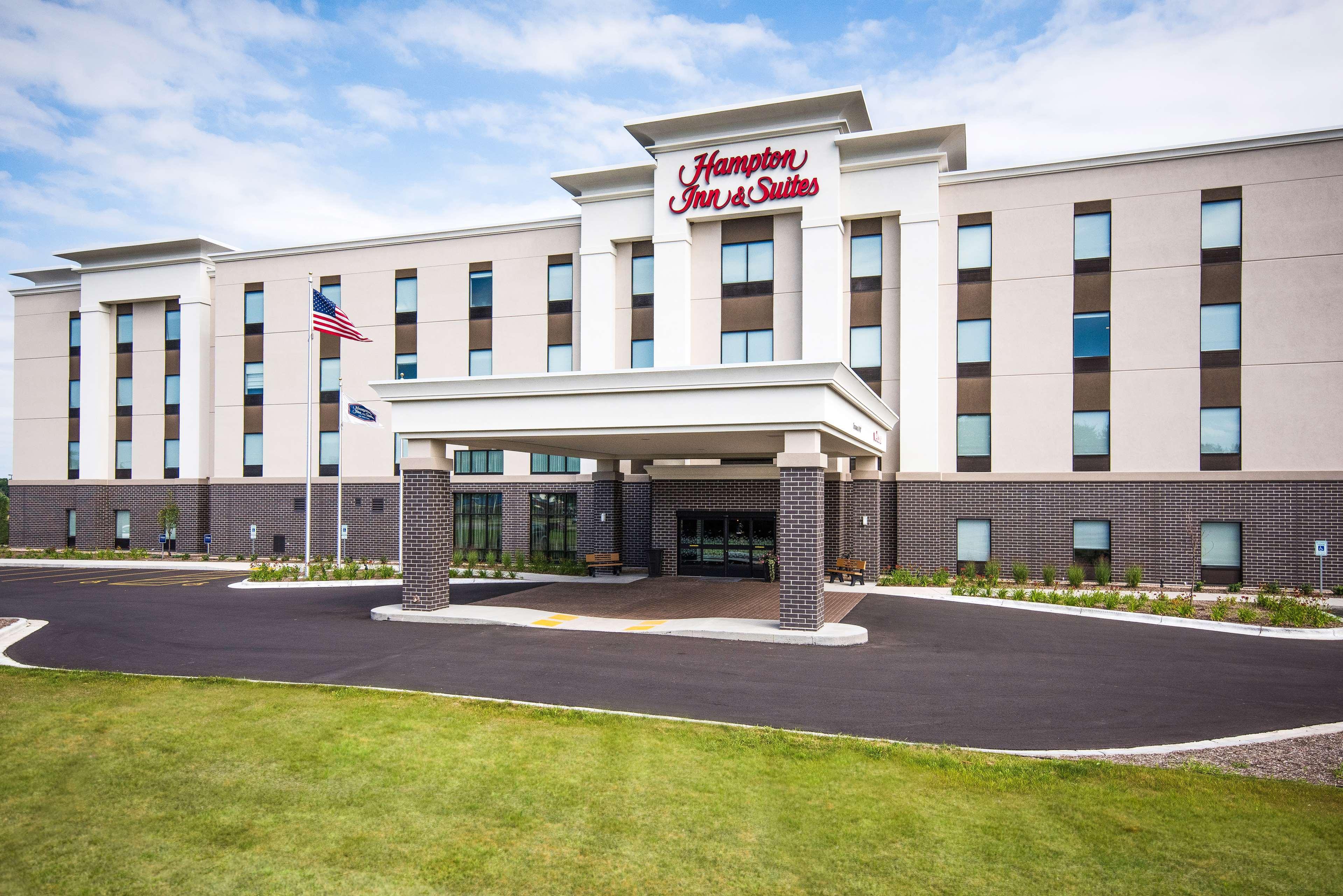 Hampton Inn And Suites At Wisconsin Dells Lake Delton Exterior foto
