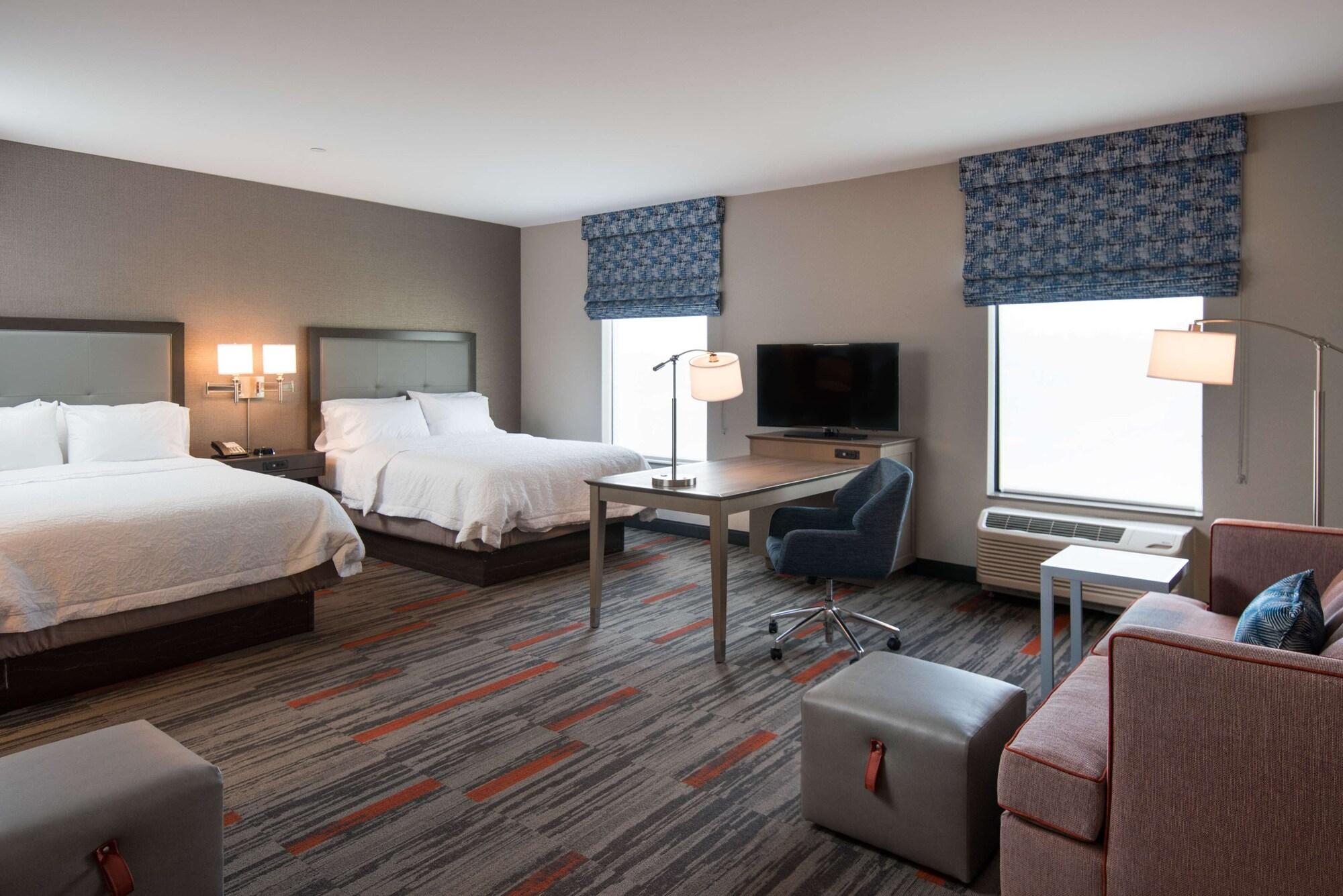 Hampton Inn And Suites At Wisconsin Dells Lake Delton Exterior foto