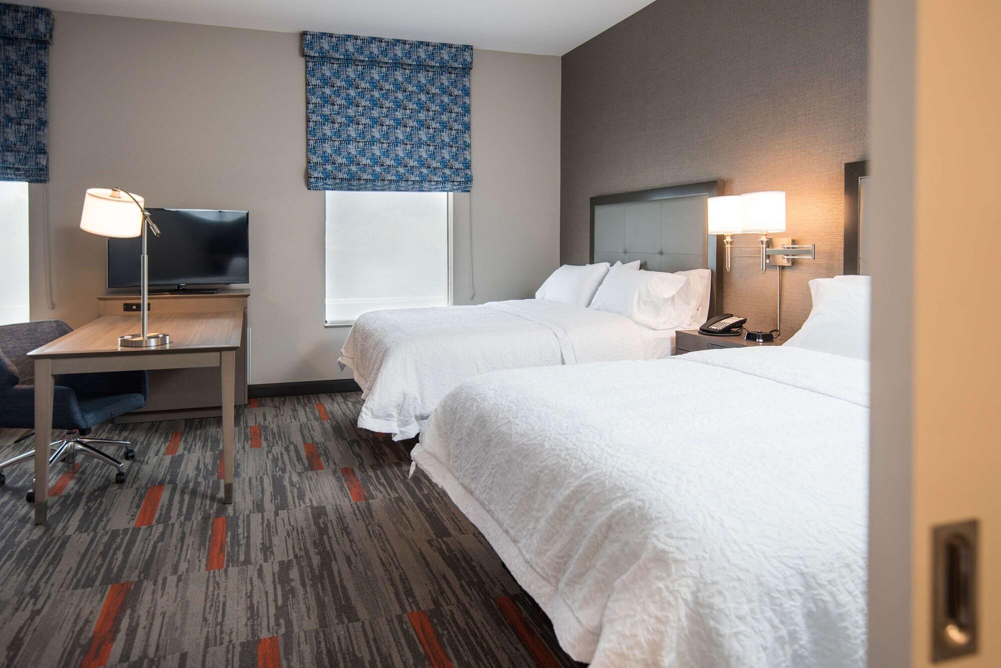 Hampton Inn And Suites At Wisconsin Dells Lake Delton Exterior foto