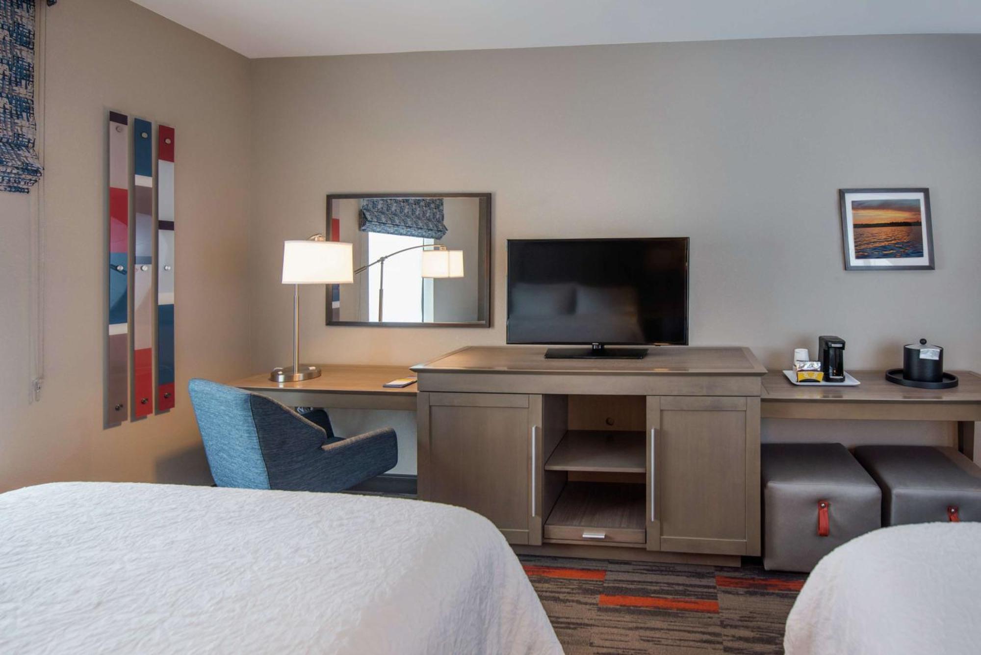 Hampton Inn And Suites At Wisconsin Dells Lake Delton Exterior foto